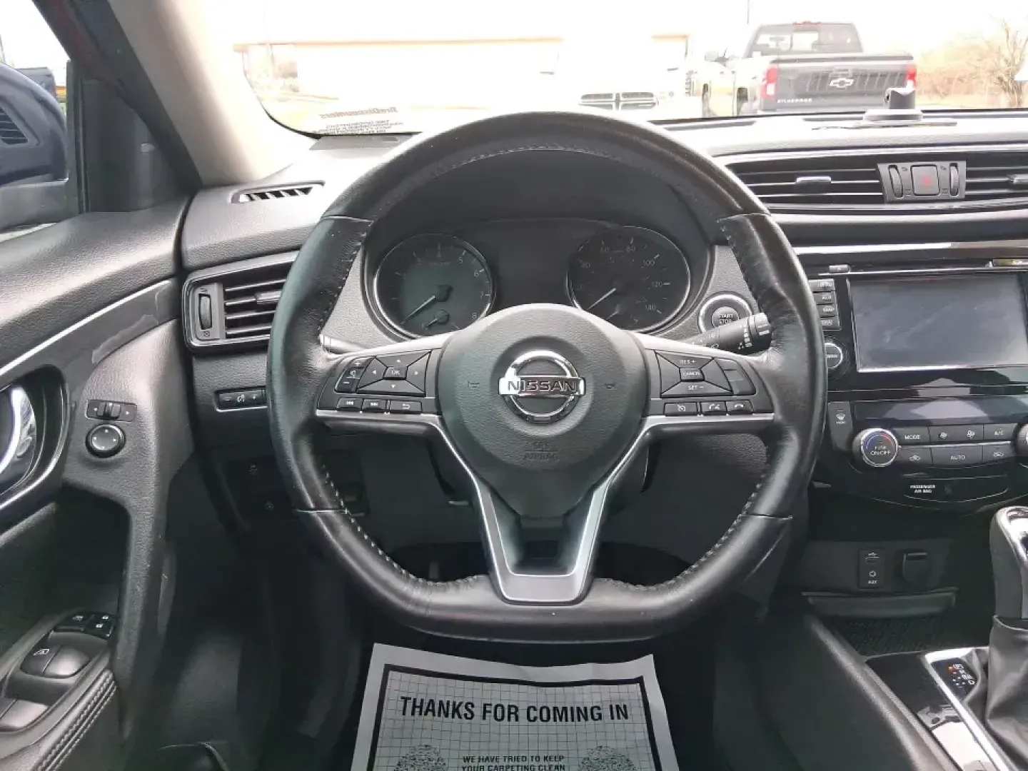 2017 Nissan Rogue SV (JN8AT2MV6HW) with an 2.5L I-4 DOHC engine, CVT transmission, located at 1230 East Main St, Xenia, OH, 45385, (937) 908-9800, 39.688026, -83.910172 - Are you searching for the perfect vehicle to enhance your daily adventures? Look no further! This 2017 Nissan Rogue SV is the ideal SUV for those who crave versatility and comfort, making it a fantastic choice for growing families, weekend warriors, and daily commuters alike. With its spacious inter - Photo#15