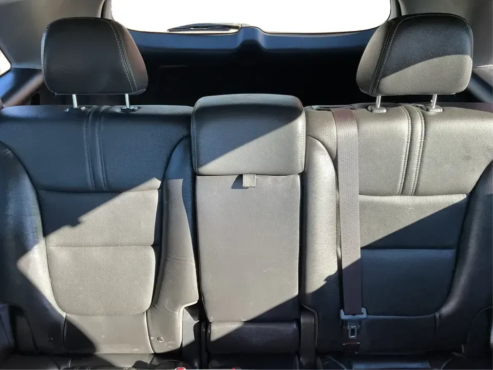 2015 Kia Sorento LX (5XYKTCA66FG) with an 2.4L I-4 gasoline direct injection engine, 6-Speed Automatic transmission, located at 8750 N County Rd 25A, Piqua, OH, 45356, (937) 908-9800, 40.164391, -84.232513 - **Adventure Awaits with the 2015 Kia Sorento LX from Advantage Car and Credit!**<br /> <br /> Are you ready to elevate your family outings or embark on unforgettable weekend adventures? Look no further than this stunning **2015 Kia Sorento LX**! With its striking Remington Red Metallic exterior and - Photo#14