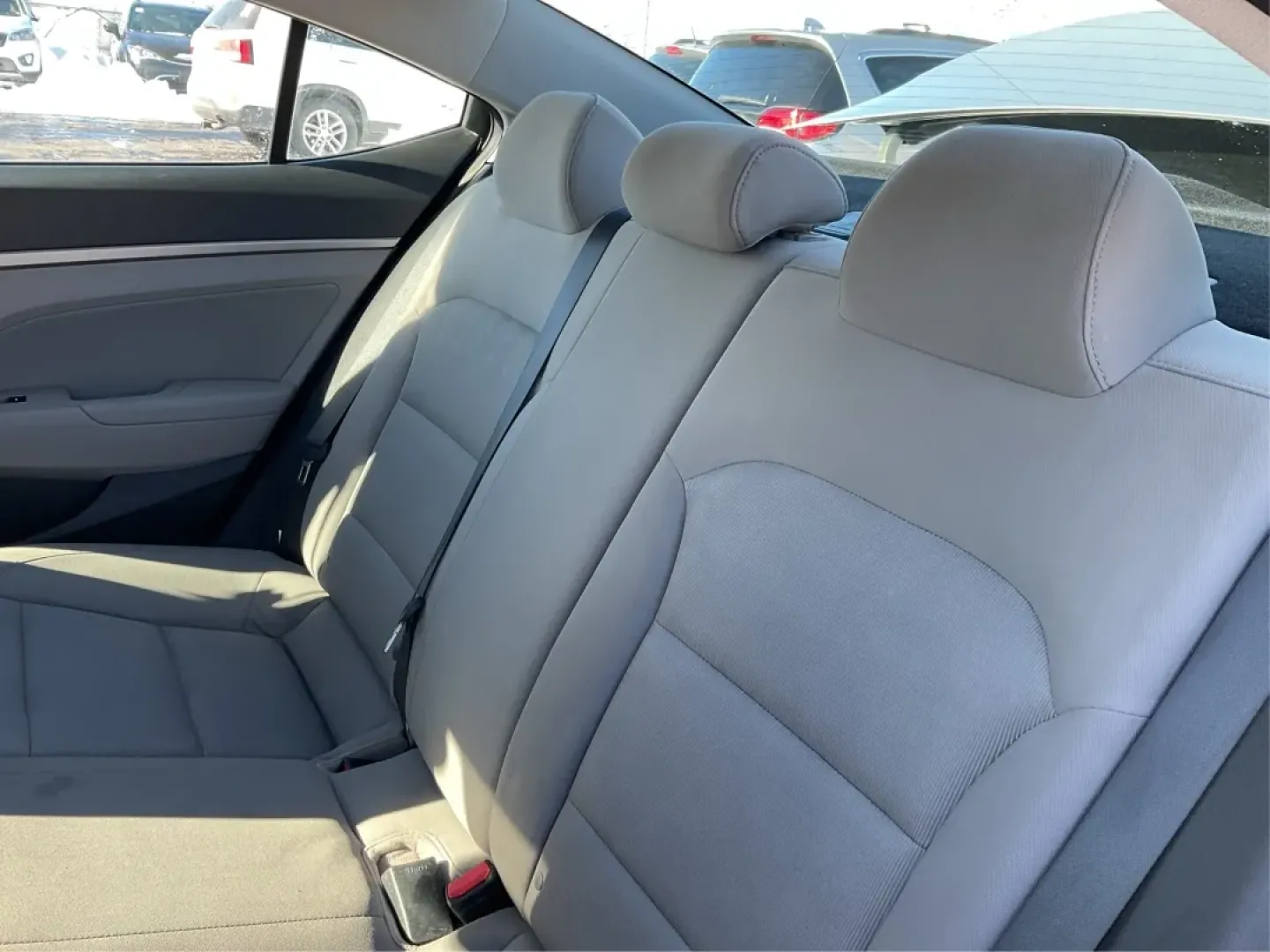 2017 Hyundai Elantra SE (5NPD84LF2HH) with an Nu 2L I-4 DOHC engine, 6A transmission, located at 1230 East Main St, Xenia, OH, 45385, (937) 908-9800, 39.688026, -83.910172 - Discover your next adventure with the 2017 Hyundai Elantra SE, available now at Advantage Car and Credit - Piqua! This stylish sedan is perfect for budget-conscious buyers looking for a reliable vehicle that effortlessly blends comfort, performance, and technology. Whether you're commuting to work, - Photo#10