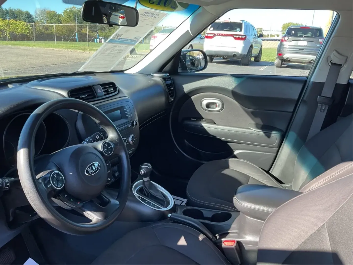 2015 Kia Soul Base (KNDJN2A22F7) with an Other engine, Auto transmission, located at 880 E. National Road, Vandalia, OH, 45377, (937) 908-9800, 39.891918, -84.183594 - Discover a new level of convenience and versatility with the 2015 Kia Soul, the perfect vehicle for those balancing a busy lifestyle in Vandalia, OH. Whether you're a growing family looking for a spacious ride, a commuter needing dependability for long drives, or someone seeking low-maintenance vehi - Photo#9