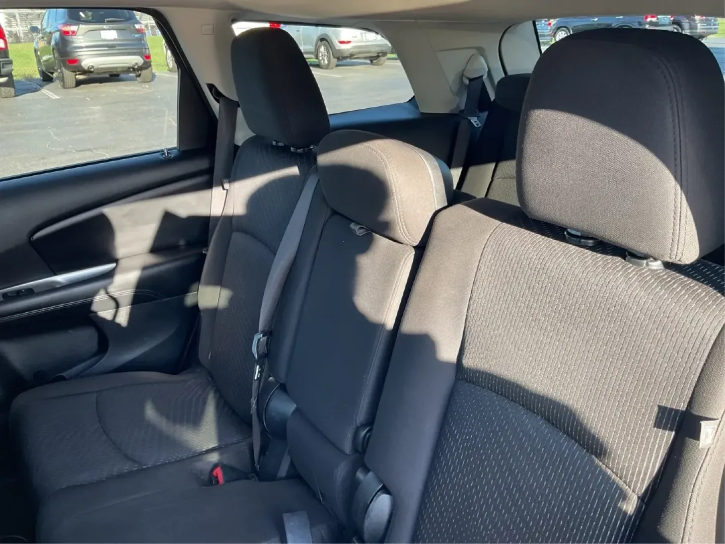 2017 Dodge Journey SE (3C4PDCAB3HT) with an Tigershark MultiAir 2.4L I-4 DOHC engine, located at 4508 South Dixie Dr, Moraine, OH, 45439, (937) 908-9800, 39.689976, -84.218452 - **Elevate Your Adventures with the 2017 Dodge Journey SE Perfect for Family Outings and Weekend Getaways!**<br /> <br /> At Advantage Car and Credit in Moraine, OH, we understand that life is all about making memories, whether it's a family road trip to the nearby Dayton Aviation Heritage National - Photo#10