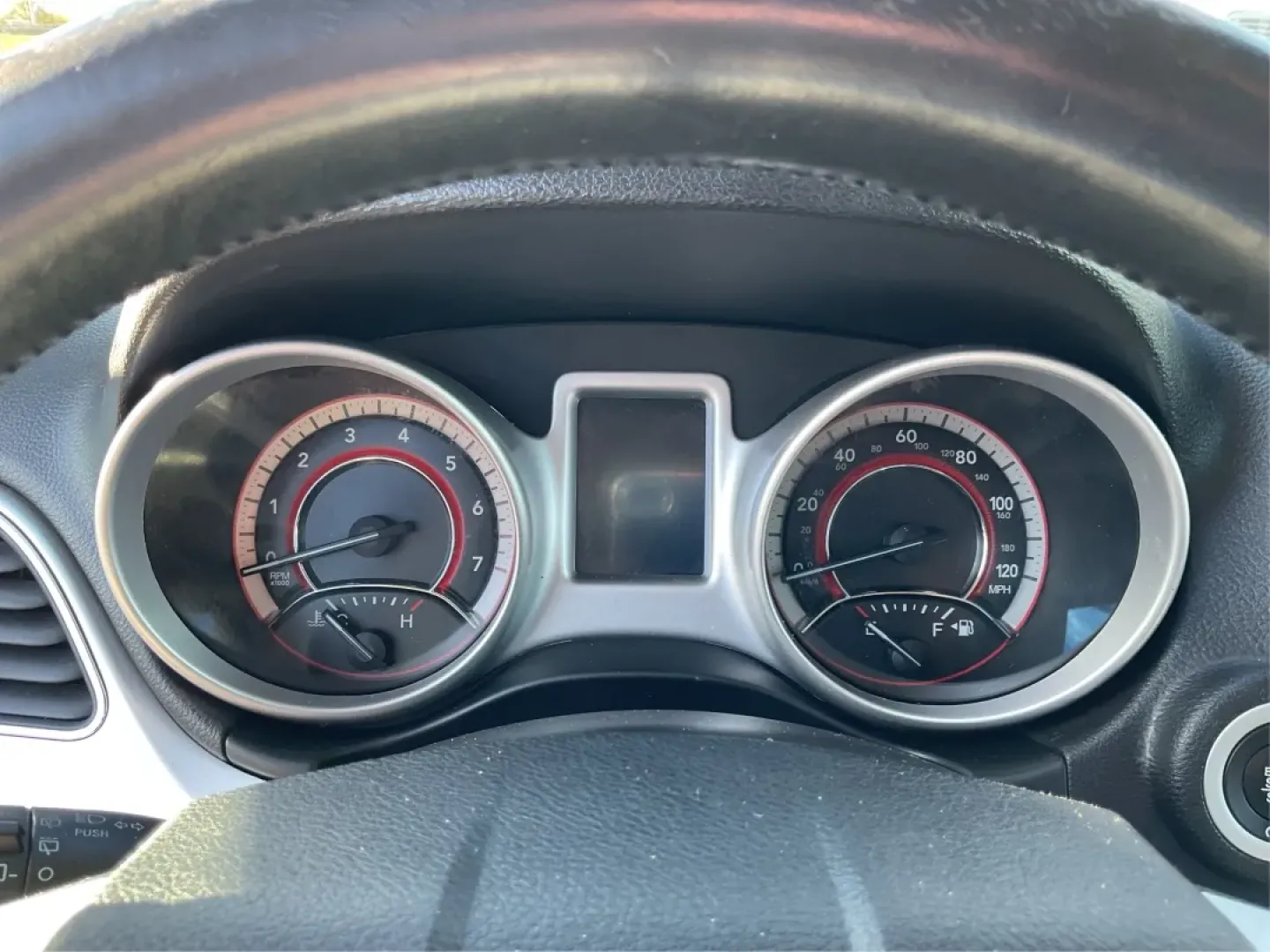 2017 Dodge Journey SE (3C4PDCAB3HT) with an Tigershark MultiAir 2.4L I-4 DOHC engine, located at 4508 South Dixie Dr, Moraine, OH, 45439, (937) 908-9800, 39.689976, -84.218452 - **Elevate Your Adventures with the 2017 Dodge Journey SE Perfect for Family Outings and Weekend Getaways!**<br /> <br /> At Advantage Car and Credit in Moraine, OH, we understand that life is all about making memories, whether it's a family road trip to the nearby Dayton Aviation Heritage National - Photo#14