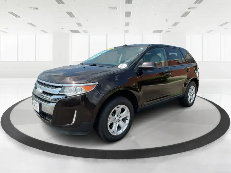 2013 Ford Edge SEL (2FMDK3JC0DB) with an 3.5L V6 DOHC 24V engine, 6-Speed Automatic transmission, located at 880 E. National Road, Vandalia, OH, 45377, (937) 908-9800, 39.891918, -84.183594 - **Explore New Horizons with the 2013 Ford Edge SEL Your Adventure Awaits!**<br /> <br /> Are you ready to elevate your daily commute or embark on weekend adventures with friends and family? The 2013 Ford Edge SEL is the versatile SUV that perfectly balances style, comfort, and capability, making it - Photo#8