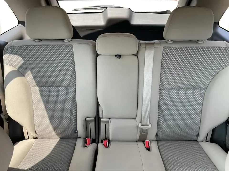 2013 Ford Edge SEL (2FMDK3JC0DB) with an 3.5L V6 DOHC 24V engine, 6-Speed Automatic transmission, located at 880 E. National Road, Vandalia, OH, 45377, (937) 908-9800, 39.891918, -84.183594 - **Explore New Horizons with the 2013 Ford Edge SEL Your Adventure Awaits!**<br /> <br /> Are you ready to elevate your daily commute or embark on weekend adventures with friends and family? The 2013 Ford Edge SEL is the versatile SUV that perfectly balances style, comfort, and capability, making it - Photo#14