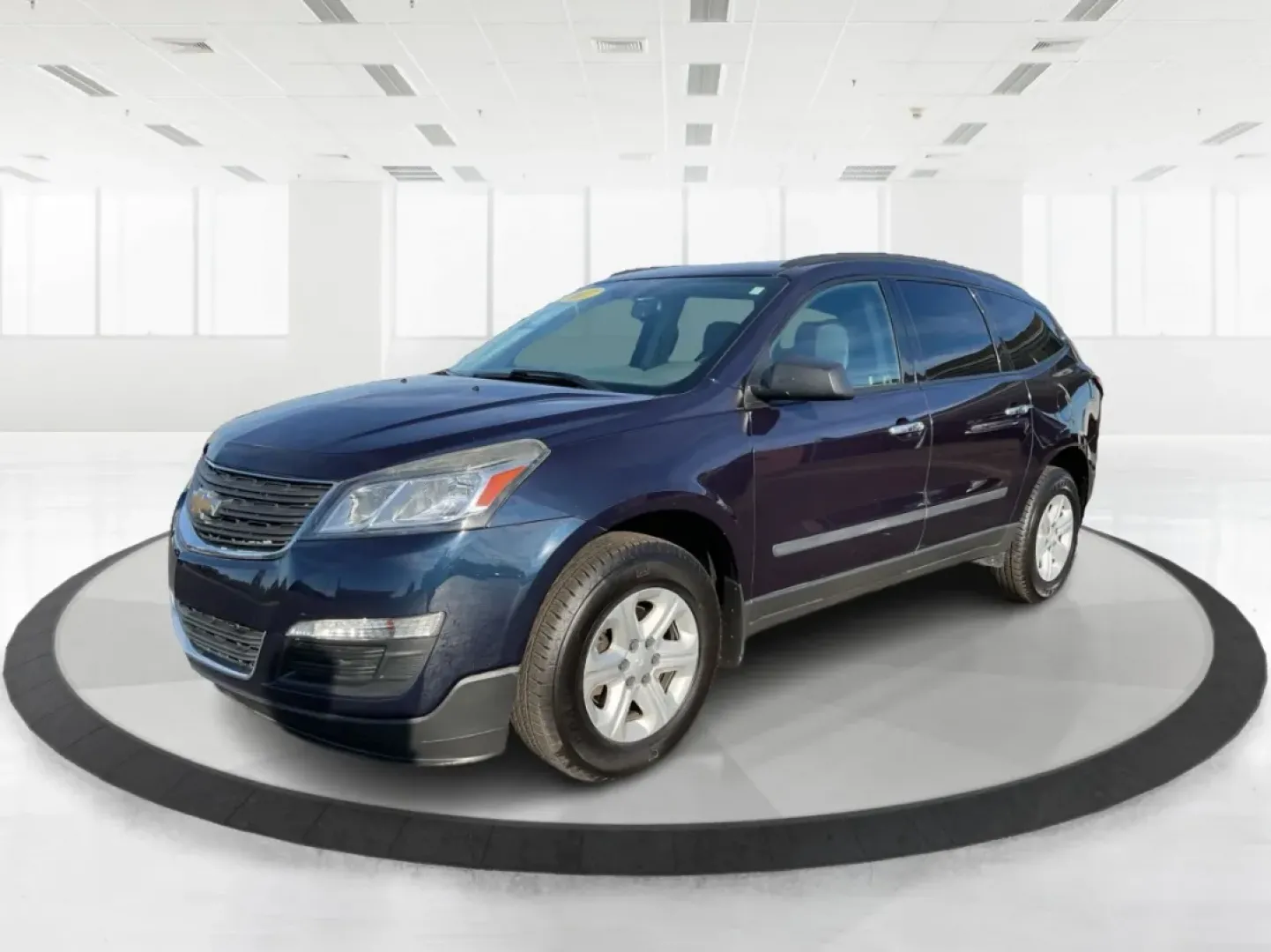 2017 Chevrolet Traverse LS (1GNKVFKD4HJ) with an 3.6L V-6 gasoline direct injection engine, located at 8750 N County Rd 25A, Piqua, OH, 45356, (937) 908-9800, 40.164391, -84.232513 - Experience the perfect blend of style and functionality with the 2017 Chevrolet Traverse LS, available at Advantage Car and Credit - Piqua. This versatile SUV is tailored for families on the go, weekend adventurers, or anyone seeking a reliable vehicle to navigate life's journeys. With spacious seat - Photo#8