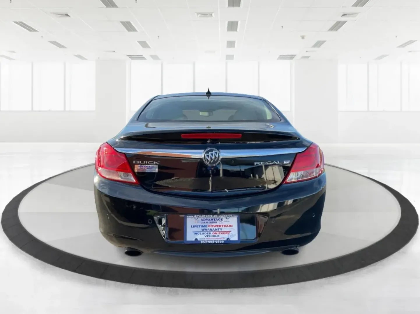 2013 Buick Regal Turbo - Premium 1 (2G4GS5EV2D9) with an ECOTEC 2L I-4 gasoline direct injection engine, located at 8750 N County Rd 25A, Piqua, OH, 45356, (937) 908-9800, 40.164391, -84.232513 - Are you in search of the perfect sedan that balances style, comfort, and practicality? Look no further than the 2013 Buick Regal Turbo - Premium 1, available now at Advantage Car and Credit - Piqua. Located at 8750 N County Rd 25A, Piqua, OH 45356, our Buy Here Pay Here dealership specializes in pro - Photo#3