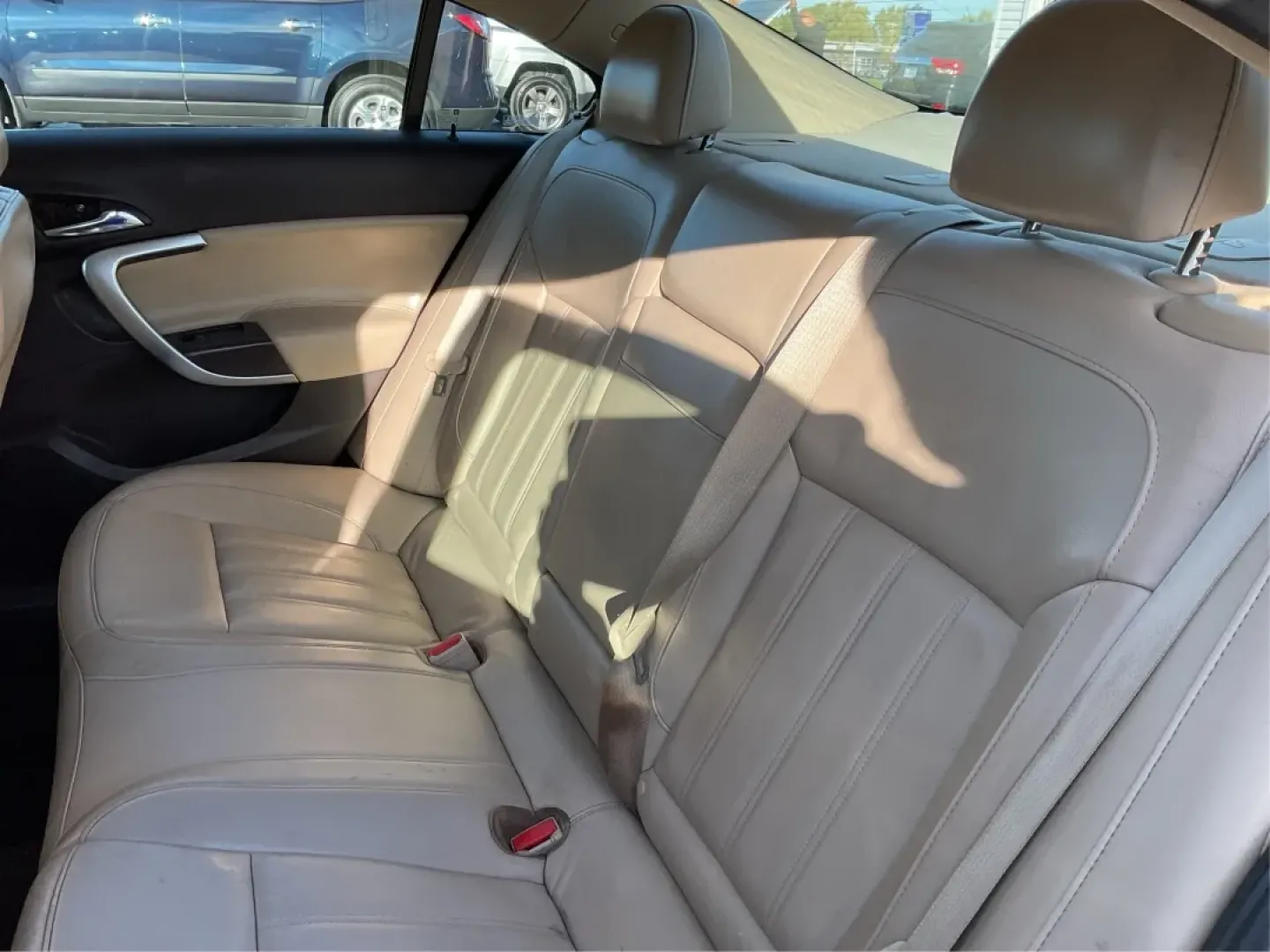 2013 Buick Regal Turbo - Premium 1 (2G4GS5EV2D9) with an ECOTEC 2L I-4 gasoline direct injection engine, located at 8750 N County Rd 25A, Piqua, OH, 45356, (937) 908-9800, 40.164391, -84.232513 - Are you in search of the perfect sedan that balances style, comfort, and practicality? Look no further than the 2013 Buick Regal Turbo - Premium 1, available now at Advantage Car and Credit - Piqua. Located at 8750 N County Rd 25A, Piqua, OH 45356, our Buy Here Pay Here dealership specializes in pro - Photo#10