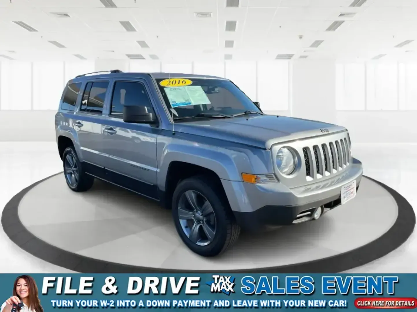 2016 Jeep Patriot Sport SE (1C4NJPBA0GD) with an 2L I-4 DOHC engine, Automatic transmission, located at 4508 South Dixie Dr, Moraine, OH, 45439, (937) 908-9800, 39.689976, -84.218452 - **Explore Adventure with the 2016 Jeep Patriot Sport SE Your Next Road Trip Awaits!**<br /> <br /> When it comes to memorable road trips or weekend getaways, having the right vehicle can make all the difference. The **2016 Jeep Patriot Sport SE** is designed for those who crave the thrill of advent - Photo#0
