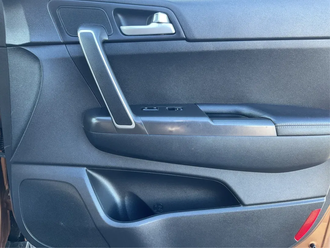 2017 Kia Sportage LX (KNDPMCAC2H7) with an Theta II 2.4L I-4 gasoline direct injection engine, located at 401 Woodman Dr, Riverside, OH, 45431, (937) 908-9800, 39.760899, -84.123421 - **Discover Your Next Adventure with the 2017 Kia Sportage LX at Advantage Car and Credit Riverside!**<br /> <br /> Looking for a reliable vehicle that perfectly balances comfort, style, and performance for your next family road trip or daily commute? The 2017 Kia Sportage LX is more than just a cro - Photo#18