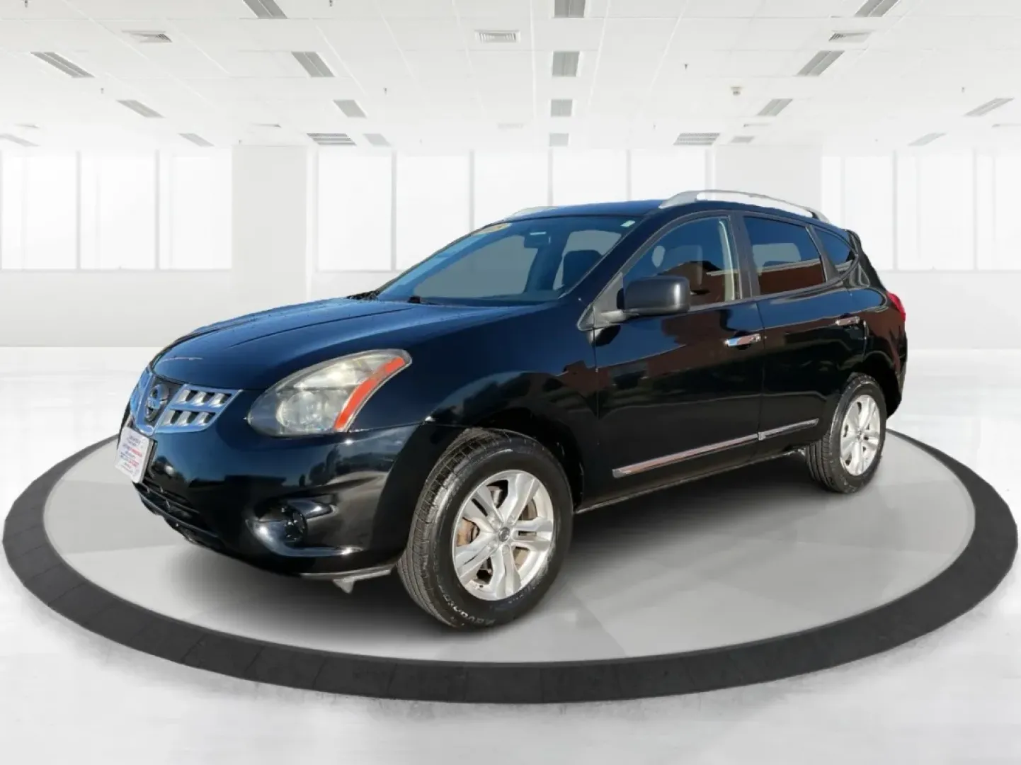 2015 Nissan Rogue S (JN8AS5MV2FW) with an 2.5L I-4 DOHC engine, located at 1099 N County Rd 25A , Troy, OH, 45373, (937) 908-9800, 40.057079, -84.212883 - Are you ready to elevate your daily commute or embark on spontaneous weekend getaways? The 2015 Nissan Rogue, available at Advantage Car and Credit in Troy, OH, is the perfect SUV for those who crave versatility and style. With its all-wheel drive and spacious interior, this vehicle is not just a mo - Photo#8