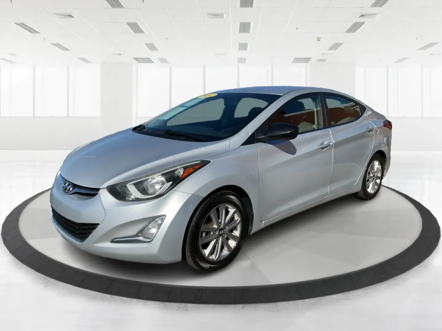 2014 Hyundai Elantra SE (KMHDH4AE8EU) with an Nu 1.8L I-4 DOHC engine, located at 4508 South Dixie Dr, Moraine, OH, 45439, (937) 908-9800, 39.689976, -84.218452 - Experience the freedom of the open road with the perfect blend of comfort and style in this stunning 2014 Hyundai Elantra SE! Whether you're commuting to work, running errands, or embarking on weekend adventures, this sedan is designed to elevate your driving experience. Located at Advantage Car and - Photo#8