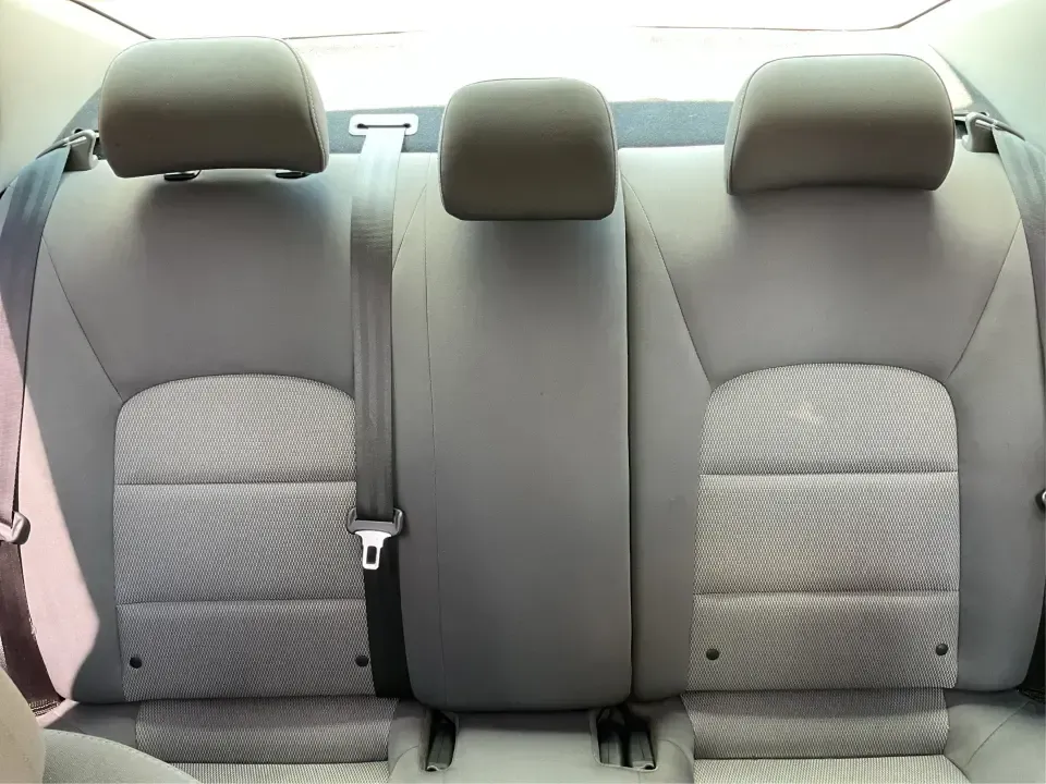 2018 Kia Forte LX (3KPFK4A73JE) with an 2L I-4 DOHC engine, 6M transmission, located at 1099 N County Rd 25A , Troy, OH, 45373, (937) 908-9800, 40.057079, -84.212883 - Discover a world of convenience and comfort with the 2018 Kia Forte LX, an ideal sedan for budget-conscious buyers and those seeking reliable transportation in Piqua, OH. Whether you're navigating the bustling streets of downtown or taking a scenic drive along the Great Miami River, this versatile v - Photo#14