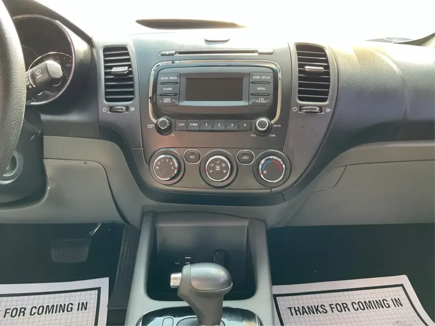 2018 Kia Forte LX (3KPFK4A73JE) with an 2L I-4 DOHC engine, 6M transmission, located at 1230 East Main St, Xenia, OH, 45385, (937) 908-9800, 39.688026, -83.910172 - Discover a world of convenience and comfort with the 2018 Kia Forte LX, an ideal sedan for budget-conscious buyers and those seeking reliable transportation in Piqua, OH. Whether you're navigating the bustling streets of downtown or taking a scenic drive along the Great Miami River, this versatile v - Photo#13