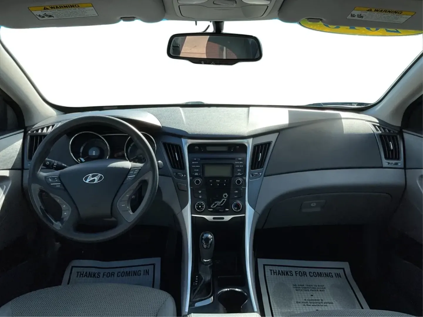 2013 Hyundai Sonata GLS (5NPEB4AC9DH) with an 2.4L I-4 gasoline direct injection engine, located at 1230 East Main St, Xenia, OH, 45385, (937) 908-9800, 39.688026, -83.910172 - **Drive Your Future with Confidence: Discover the 2013 Hyundai Sonata at Advantage Car and Credit**<br /> <br /> Are you ready to embrace a new lifestyle filled with reliability and comfort? Whether you're a growing family, a daily commuter, or someone who enjoys weekend getaways, the 2013 Hyundai S - Photo#19