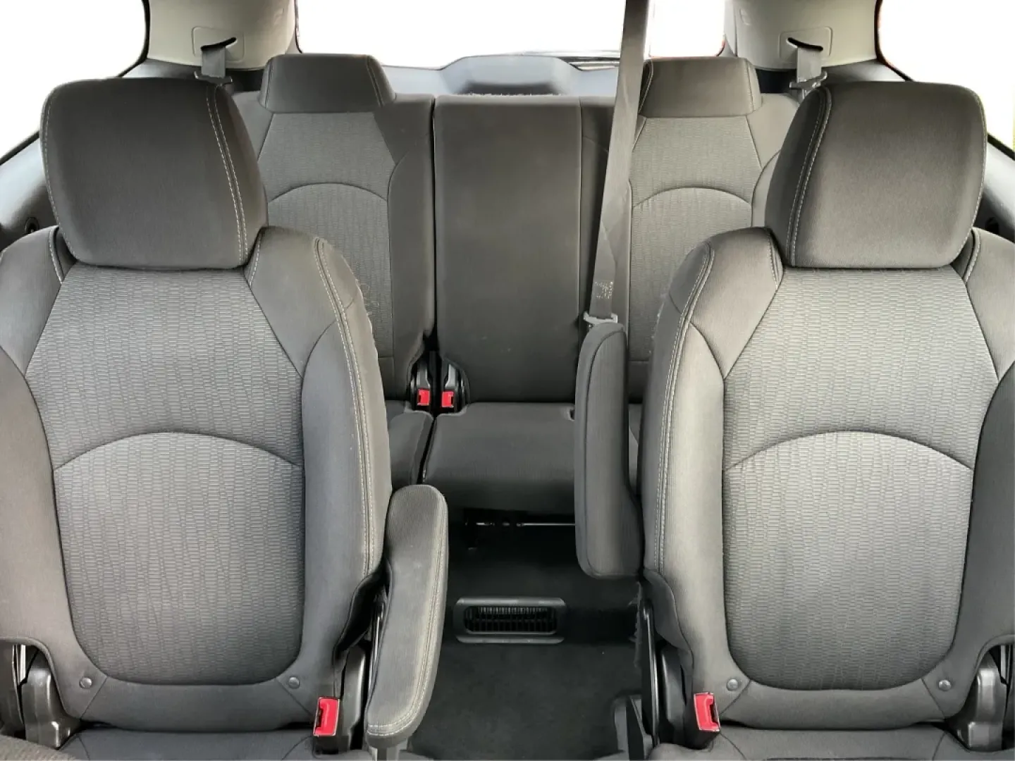 2016 Chevrolet Traverse 1LT (1GNKVGKD5GJ) with an 3.6L V-6 gasoline direct injection engine, located at 1951 S Dayton Lakeview Rd., New Carlisle, OH, 45344, (937) 908-9800, 39.890999, -84.050255 - ### Experience Adventure Every Day in the 2016 Chevrolet Traverse<br /> <br /> Are you ready to elevate your family adventures or daily commutes in a vehicle that seamlessly combines comfort, space, and capability? The 2016 Chevrolet Traverse is not just an SUV; it's your ticket to unforgettable roa - Photo#14