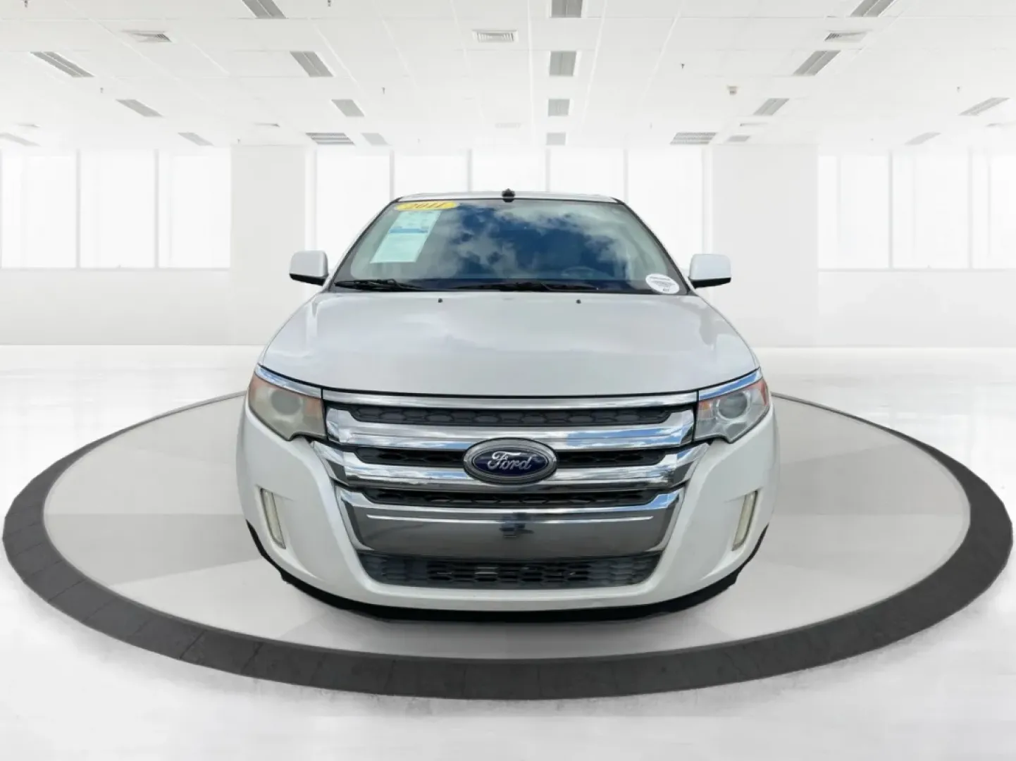 2011 Ford Edge SEL FWD (2FMDK3JC4BB) with an 3.5L V6 DOHC 24V engine, 6-Speed Automatic transmission, located at 401 Woodman Dr, Riverside, OH, 45431, (937) 908-9800, 39.760899, -84.123421 - **Experience the Ultimate Family Adventure with the 2011 Ford Edge SEL at Advantage Car and Credit - Riverside!**<br /> <br /> Are you ready to embark on your next family road trip or weekend adventure? The 2011 Ford Edge SEL is your perfect companion for all of life's journeys, whether you're headi - Photo#7