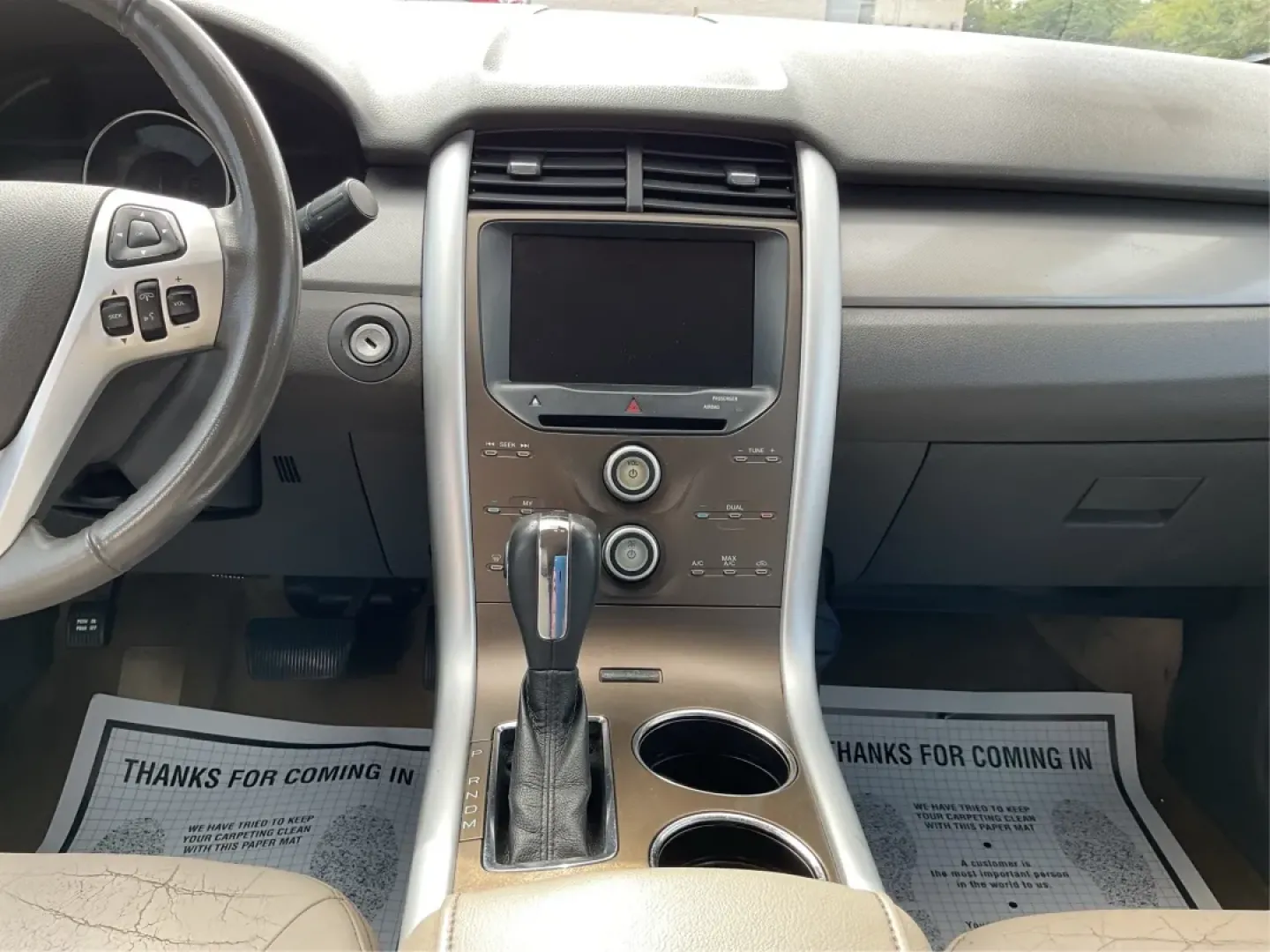 2011 Ford Edge SEL FWD (2FMDK3JC4BB) with an 3.5L V6 DOHC 24V engine, 6-Speed Automatic transmission, located at 401 Woodman Dr, Riverside, OH, 45431, (937) 908-9800, 39.760899, -84.123421 - **Experience the Ultimate Family Adventure with the 2011 Ford Edge SEL at Advantage Car and Credit - Riverside!**<br /> <br /> Are you ready to embark on your next family road trip or weekend adventure? The 2011 Ford Edge SEL is your perfect companion for all of life's journeys, whether you're headi - Photo#13