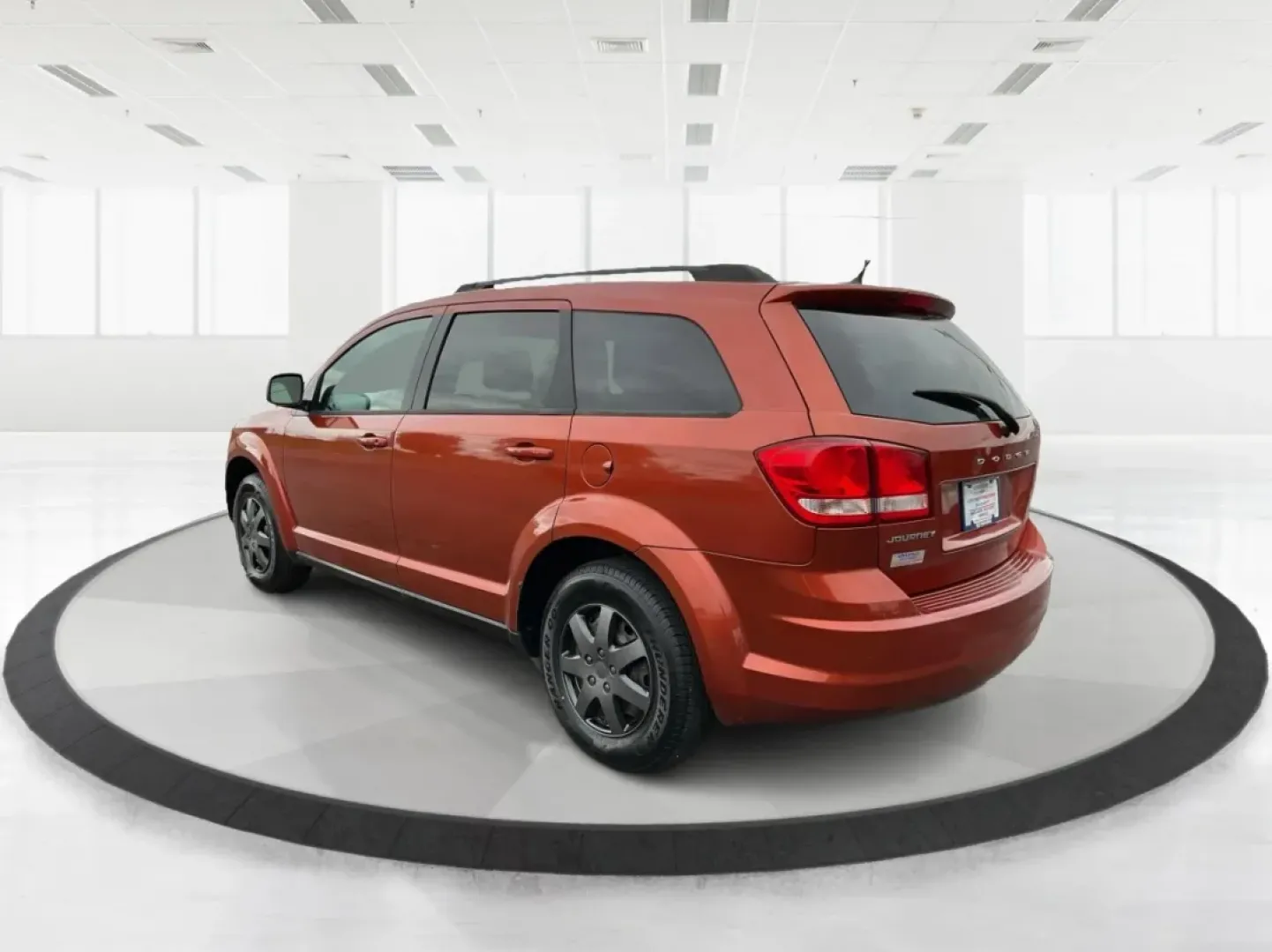 2012 Dodge Journey SE/AVP (3C4PDCAB8CT) with an 2.4L I-4 DOHC engine, located at 880 E. National Road, Vandalia, OH, 45377, (937) 908-9800, 39.891918, -84.183594 - **Discover the Perfect Family SUV: 2012 Dodge Journey at Advantage Car and Credit - Vandalia**<br /> <br /> Are you in search of a reliable family SUV that balances comfort, space, and affordability? Look no further than this striking 2012 Dodge Journey, available now at Advantage Car and Credit, lo - Photo#3