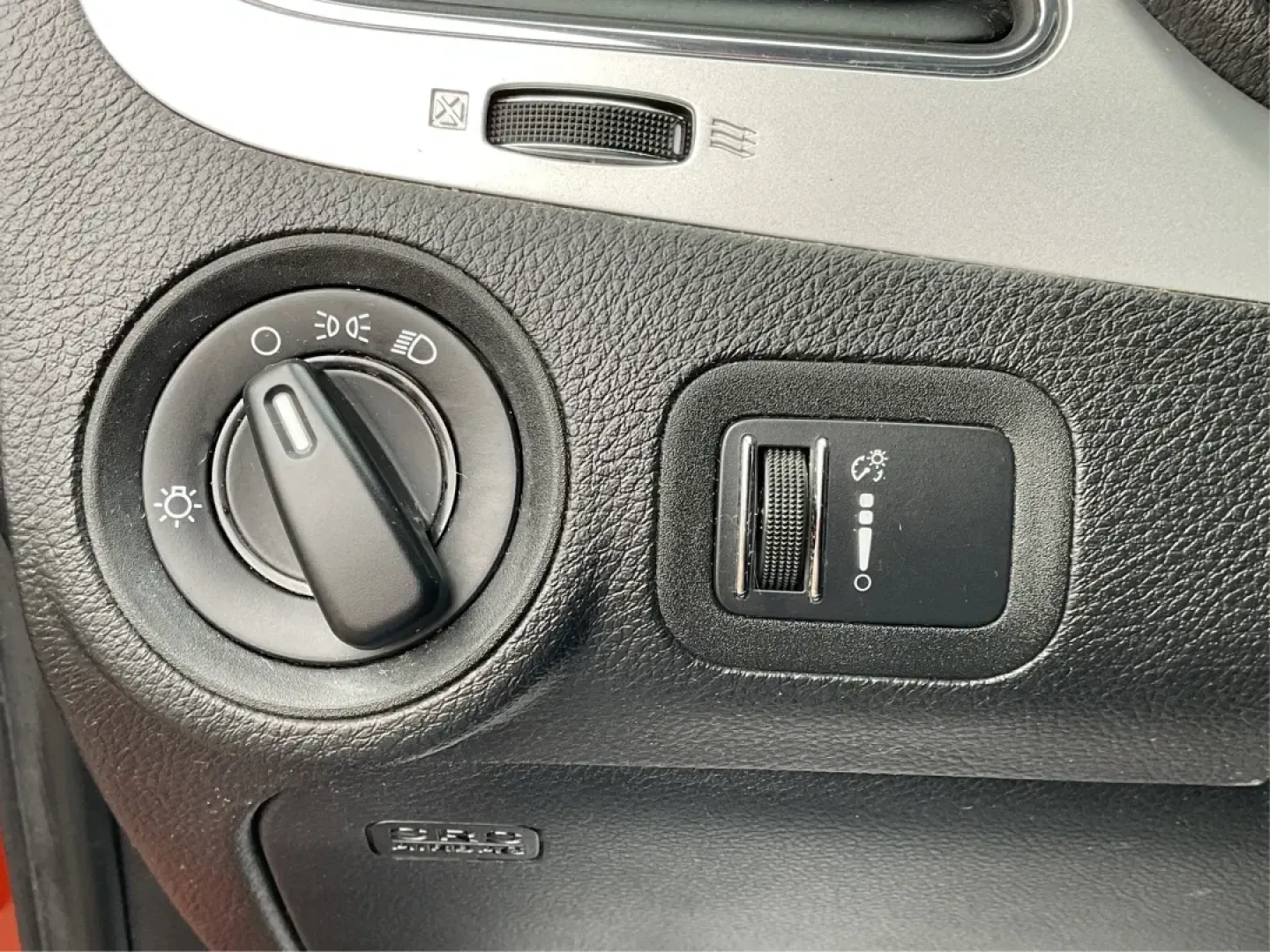 2012 Dodge Journey SE/AVP (3C4PDCAB8CT) with an 2.4L I-4 DOHC engine, located at 880 E. National Road, Vandalia, OH, 45377, (937) 908-9800, 39.891918, -84.183594 - **Discover the Perfect Family SUV: 2012 Dodge Journey at Advantage Car and Credit - Vandalia**<br /> <br /> Are you in search of a reliable family SUV that balances comfort, space, and affordability? Look no further than this striking 2012 Dodge Journey, available now at Advantage Car and Credit, lo - Photo#16