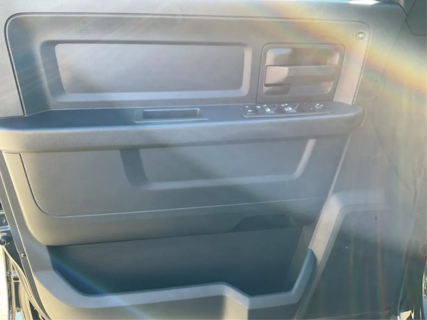 2015 Ram 1500 Express (1C6RR7FTXFS) with an Other engine, located at 1184 Kauffman Ave, Fairborn, OH, 45324, (937) 908-9800, 39.807072, -84.030914 - Are you ready to take your adventures to the next level? Whether you're a growing family looking for a reliable vehicle for road trips, a commuter seeking comfort for daily drives, or an outdoor enthusiast needing a rugged companion for off-road excursions, the 2015 Ram 1500 Express Quad Cab is pois - Photo#17