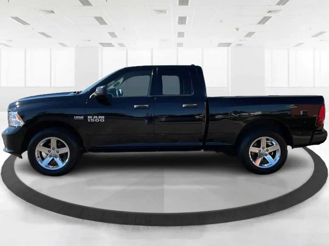 2015 Ram 1500 Express (1C6RR7FTXFS) with an 5.7L V8 OHV 16V engine, 6-Speed Automatic transmission, located at 4508 South Dixie Dr, Moraine, OH, 45439, (937) 908-9800, 39.689976, -84.218452 - Are you ready to take your adventures to the next level? Whether you're a growing family looking for a reliable vehicle for road trips, a commuter seeking comfort for daily drives, or an outdoor enthusiast needing a rugged companion for off-road excursions, the 2015 Ram 1500 Express Quad Cab is pois - Photo#5