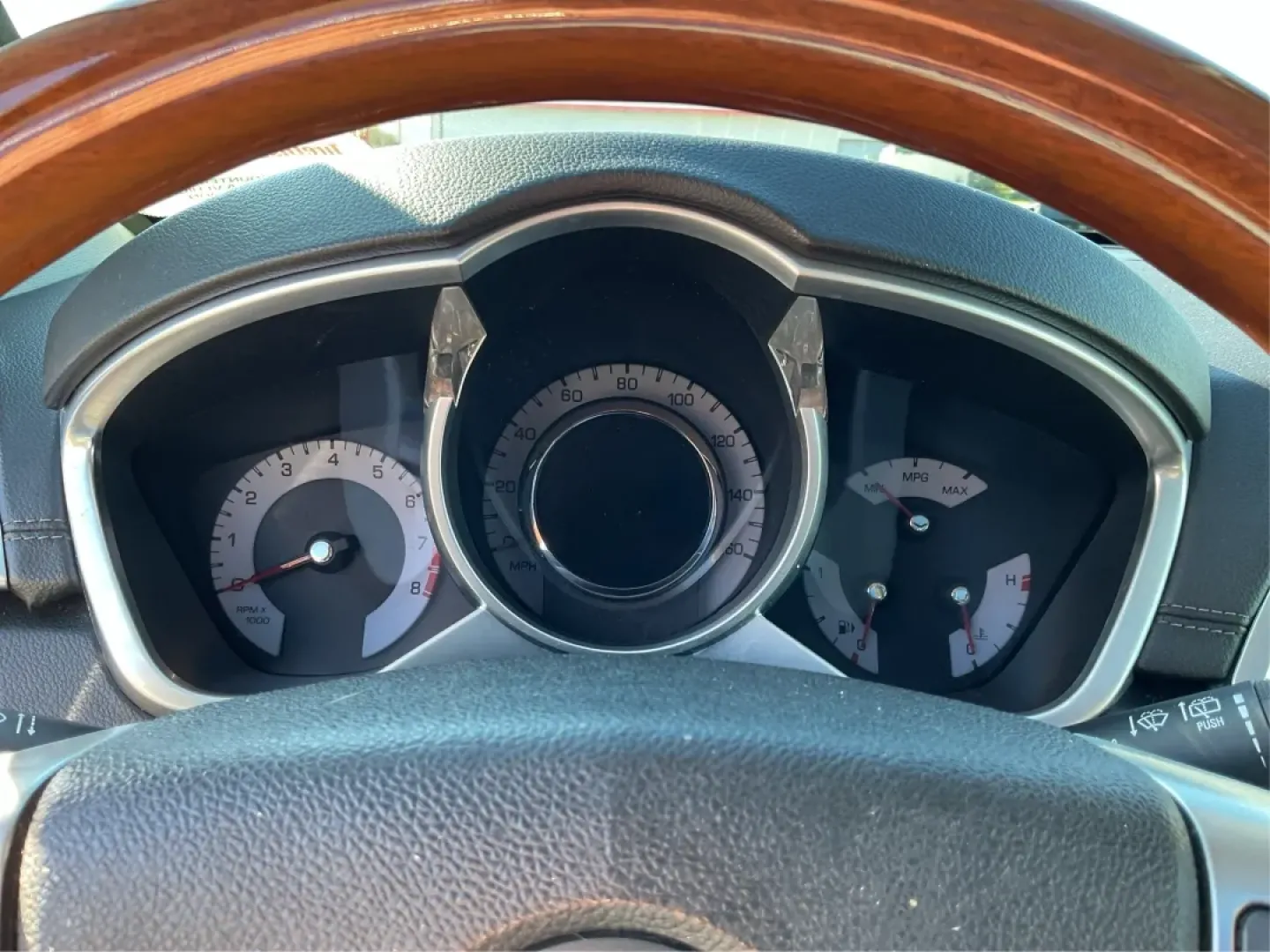 2010 Cadillac SRX Premium Collection AWD (3GYFNFEY7AS) with an 3.0L V6 DOHC 24V engine, 6-Speed Automatic transmission, located at 401 Woodman Dr, Riverside, OH, 45431, (937) 908-9800, 39.760899, -84.123421 - **Elevate Your Driving Experience with the 2010 Cadillac SRX Premium Collection AWD at Advantage Car and Credit - Riverside!**<br /> <br /> Are you searching for a vehicle that seamlessly combines style, comfort, and reliability for your daily adventures? Look no further than this stunning 2010 Cadi - Photo#15