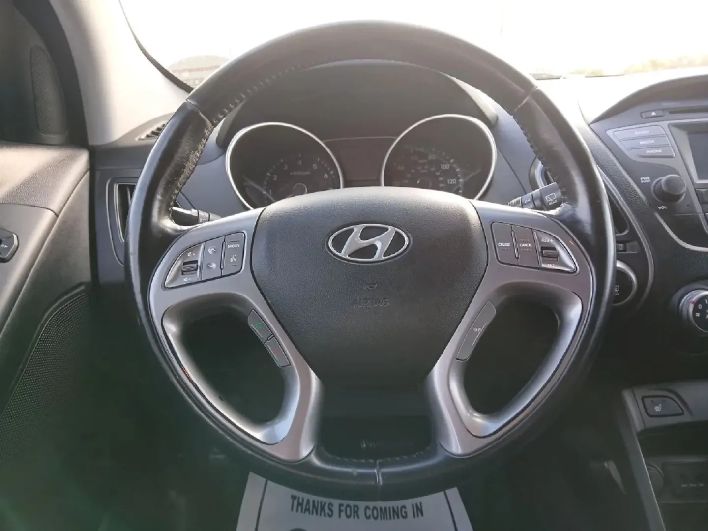 2014 Hyundai Tucson GLS AWD (KM8JUCAG3EU) with an 2.4L L4 DOHC 16V engine, 6-Speed Automatic transmission, located at 1230 East Main St, Xenia, OH, 45385, (937) 908-9800, 39.688026, -83.910172 - **Explore the Great Outdoors with the 2014 Hyundai Tucson GLS AWD! Perfect for Weekend Adventures!**<br /> <br /> If you're ready to embrace life's adventures, the 2014 Hyundai Tucson GLS AWD is the SUV you need. Whether you're planning a weekend camping trip, daily commutes around Fairborn, or shut - Photo#16