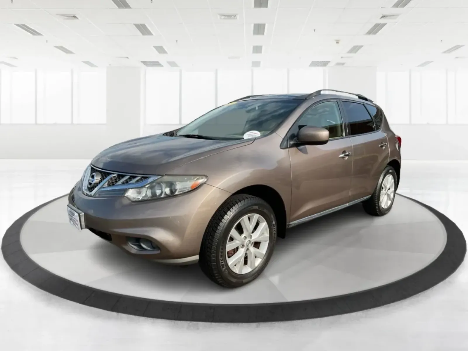 2013 Nissan Murano SL (JN8AZ1MU0DW) with an 3.5L V-6 DOHC engine, located at 4508 South Dixie Dr, Moraine, OH, 45439, (937) 908-9800, 39.689976, -84.218452 - Experience the perfect blend of comfort and versatility with the 2013 Nissan Murano SL, an ideal choice for growing families, outdoor enthusiasts, or anyone seeking a reliable vehicle for daily commutes. At Advantage Car and Credit - Moraine, located at 4508 South Dixie Dr, Moraine, OH 45439, we und - Photo#8