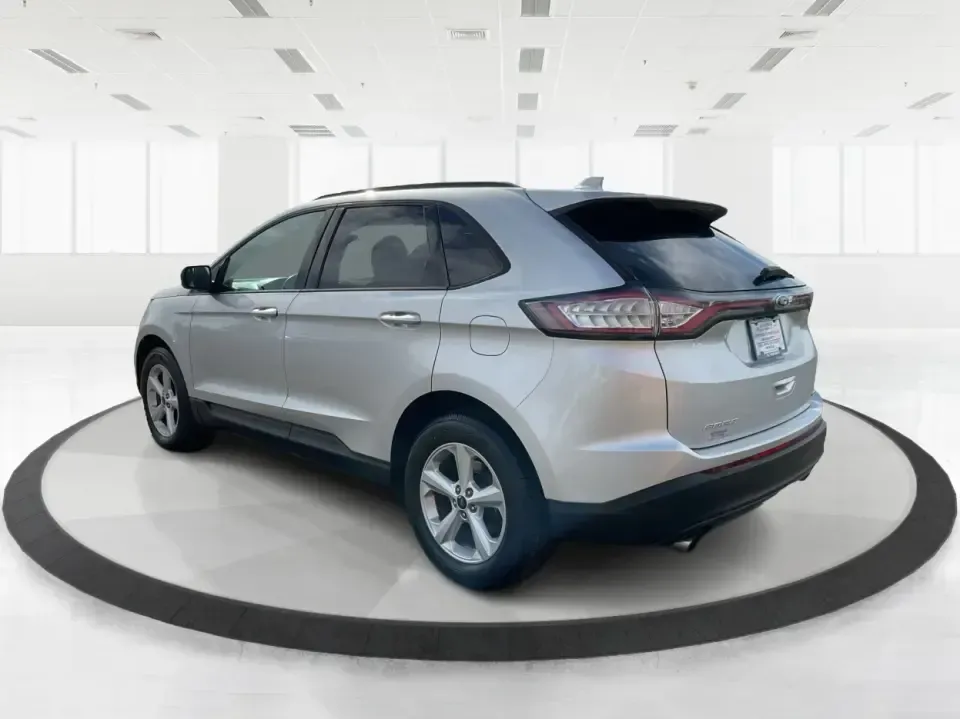 2016 Ford Edge SE (2FMPK4G9XGB) with an EcoBoost 2L I-4 gasoline direct injection engine, 6A transmission, located at 1099 N County Rd 25A , Troy, OH, 45373, (937) 908-9800, 40.057079, -84.212883 - Rev up your lifestyle with the perfect blend of style, comfort, and utility that the 2016 Ford Edge SE offers! If you're looking for a reliable SUV that seamlessly fits into your busy life-whether it's taking the kids to school, embarking on family adventures, or handling your daily commute-this veh - Photo#4