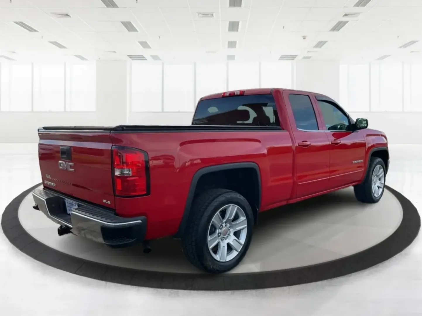 2014 GMC Sierra 1500 SLE (1GTR1UECXEZ) with an Other engine, located at 1099 N County Rd 25A , Troy, OH, 45373, (937) 908-9800, 40.057079, -84.212883 - **Unleash Adventure with the 2014 GMC Sierra 1500 at Advantage Car and Credit - Troy, OH!**<br /> <br /> Are you ready to elevate your everyday adventures? Whether you're a busy professional seeking a reliable commuter, a growing family in need of ample space, or an outdoor enthusiast looking for a - Photo#2