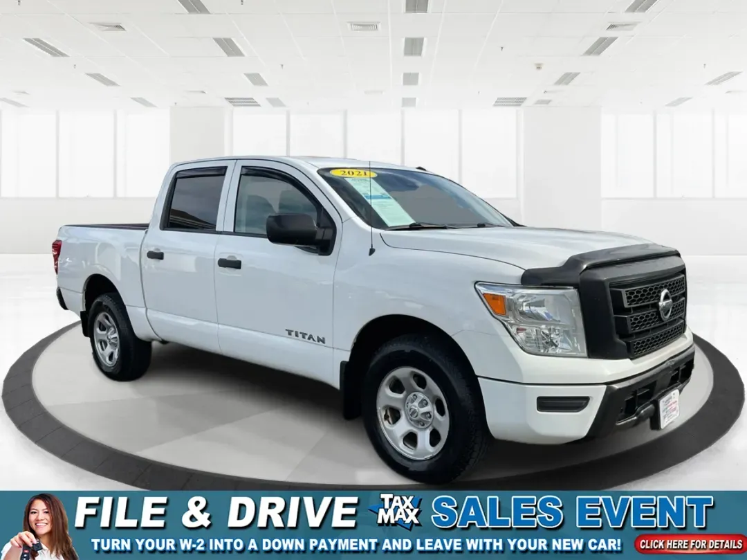 2021 Nissan TITAN Crew Cab S 4x4 (1N6AA1EC4MN) with an Endurance 5.6L V-8 gasoline direct injection engine, located at 1099 N County Rd 25A , Troy, OH, 45373, (937) 908-9800, 40.057079, -84.212883 - Discover ultimate versatility and rugged capability with this 2021 Nissan TITAN Crew Cab S 4x4, now available at Advantage Car and Credit in Piqua, OH. Whether you're navigating the bustling streets of Piqua or heading out for weekend adventures, this truck is designed to adapt to your lifestyle. Pe - Photo#0