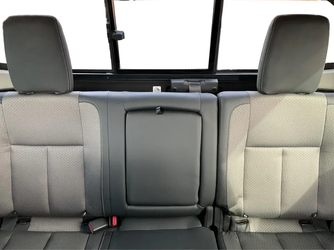 2021 Nissan TITAN Crew Cab S 4x4 (1N6AA1EC4MN) with an Endurance 5.6L V-8 gasoline direct injection engine, located at 1099 N County Rd 25A , Troy, OH, 45373, (937) 908-9800, 40.057079, -84.212883 - Discover ultimate versatility and rugged capability with this 2021 Nissan TITAN Crew Cab S 4x4, now available at Advantage Car and Credit in Piqua, OH. Whether you're navigating the bustling streets of Piqua or heading out for weekend adventures, this truck is designed to adapt to your lifestyle. Pe - Photo#13