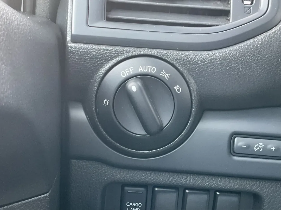 2021 Nissan TITAN Crew Cab S 4x4 (1N6AA1EC4MN) with an Endurance 5.6L V-8 gasoline direct injection engine, located at 1099 N County Rd 25A , Troy, OH, 45373, (937) 908-9800, 40.057079, -84.212883 - Discover ultimate versatility and rugged capability with this 2021 Nissan TITAN Crew Cab S 4x4, now available at Advantage Car and Credit in Piqua, OH. Whether you're navigating the bustling streets of Piqua or heading out for weekend adventures, this truck is designed to adapt to your lifestyle. Pe - Photo#16