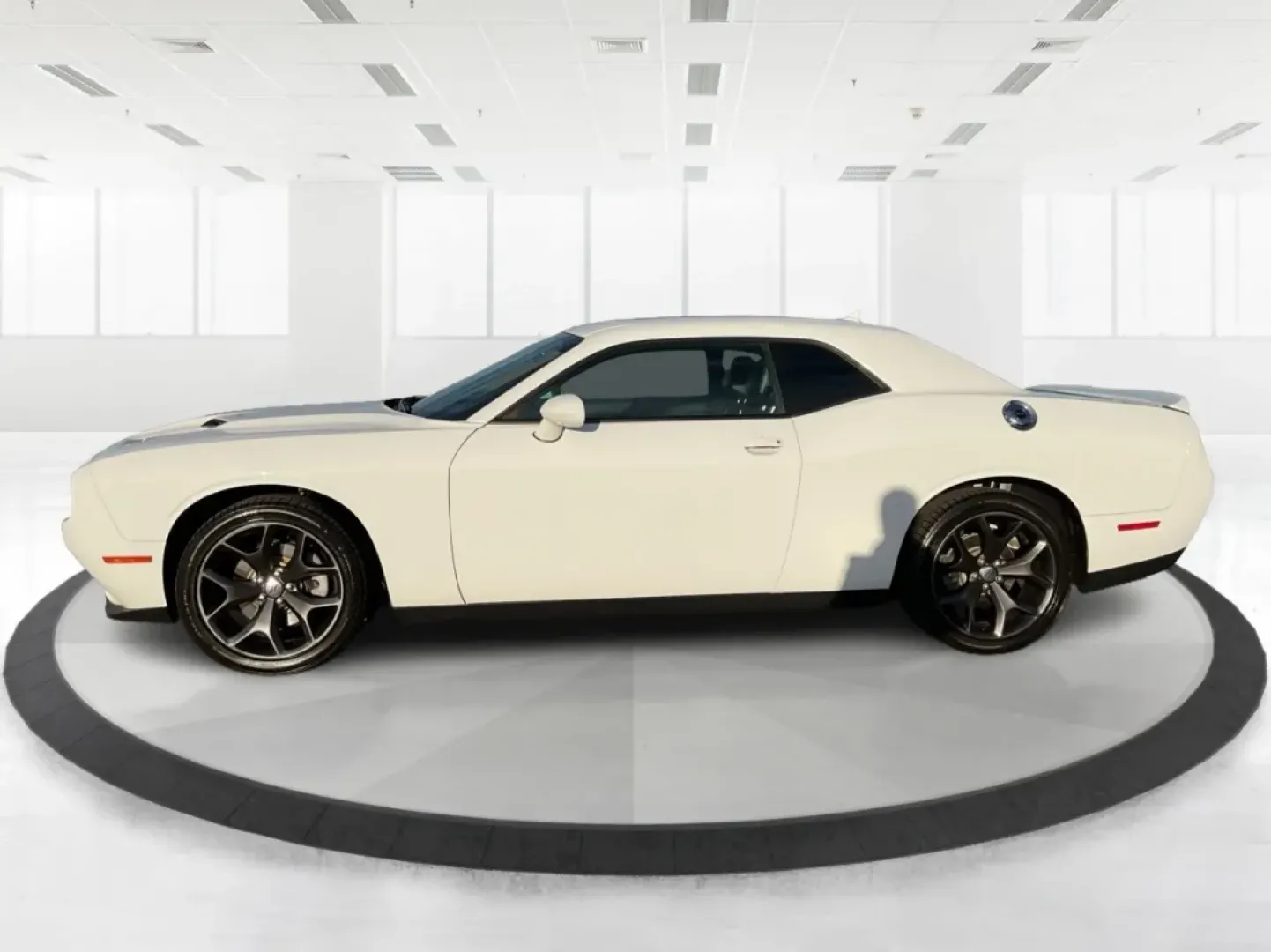 2018 Dodge Challenger SXT Plus (2C3CDZAG0JH) with an Pentastar 3.6L V-6 DOHC engine, located at 8750 N County Rd 25A, Piqua, OH, 45356, (937) 908-9800, 40.164391, -84.232513 - Unleash your inner road warrior with the 2018 Dodge Challenger SXT Plus, the perfect blend of power, style, and everyday functionality. Whether you're tackling the daily commute or planning weekend adventures with friends, this stunning coupe ensures you do it in comfort and confidence. Located at A - Photo#5