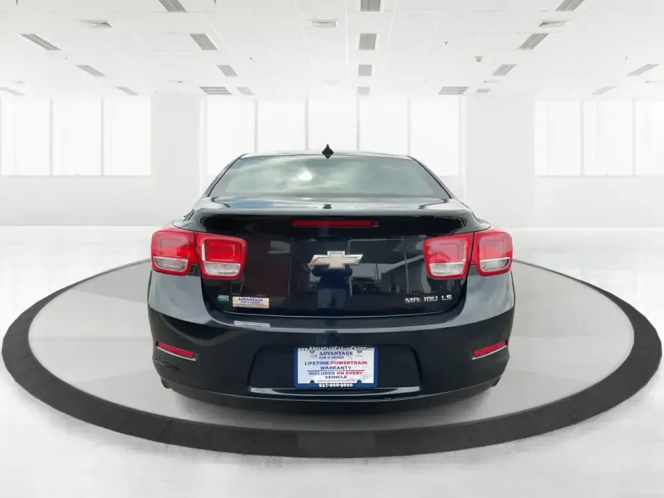 2014 Chevrolet Malibu 1LS (1G11B5SLXEF) with an ECOTEC 2.5L I-4 gasoline direct injection engine, 6-Speed Automatic transmission, located at 8750 N County Rd 25A, Piqua, OH, 45356, (937) 908-9800, 40.164391, -84.232513 - **Discover Your Next Adventure with the 2014 Chevrolet Malibu at Advantage Car and Credit - Vandalia!**<br /> <br /> Are you on the lookout for a reliable, stylish vehicle that fits seamlessly into your busy lifestyle? Look no further! The 2014 Chevrolet Malibu 1LS is your perfect companion for dail - Photo#3