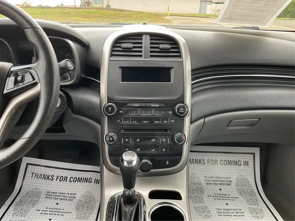 2014 Chevrolet Malibu 1LS (1G11B5SLXEF) with an ECOTEC 2.5L I-4 gasoline direct injection engine, 6-Speed Automatic transmission, located at 8750 N County Rd 25A, Piqua, OH, 45356, (937) 908-9800, 40.164391, -84.232513 - **Discover Your Next Adventure with the 2014 Chevrolet Malibu at Advantage Car and Credit - Vandalia!**<br /> <br /> Are you on the lookout for a reliable, stylish vehicle that fits seamlessly into your busy lifestyle? Look no further! The 2014 Chevrolet Malibu 1LS is your perfect companion for dail - Photo#13