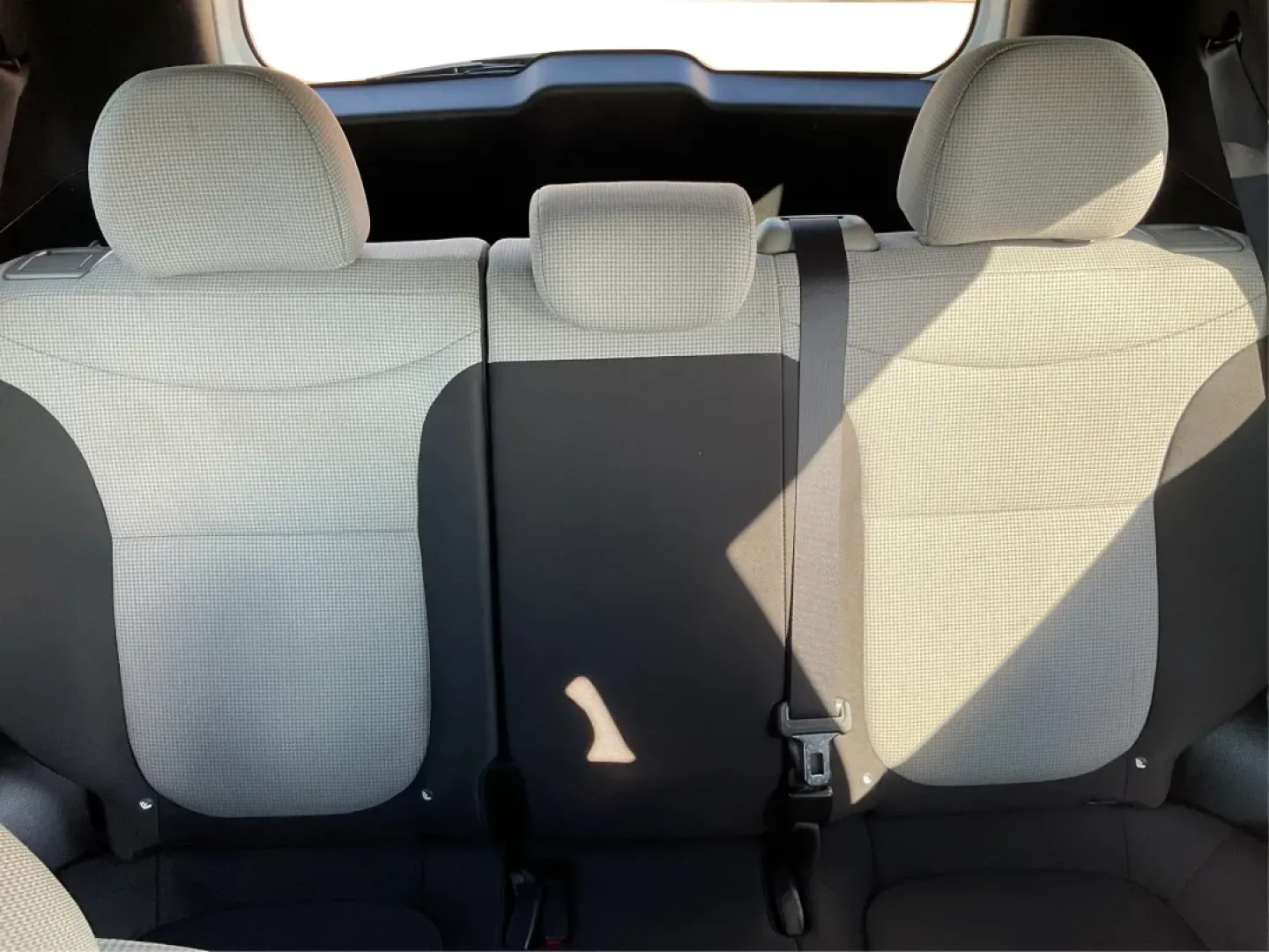 2015 Kia Soul Base (KNDJN2A25F7) with an Other engine, located at 1951 S Dayton Lakeview Rd., New Carlisle, OH, 45344, (937) 908-9800, 39.890999, -84.050255 - Experience the perfect blend of comfort, versatility, and style with the 2015 Kia Soul, available now at Advantage Car and Credit in New Carlisle, OH. Whether you're a busy professional navigating long commutes or a growing family seeking a spacious and safe ride, this vehicle is designed to elevate - Photo#13