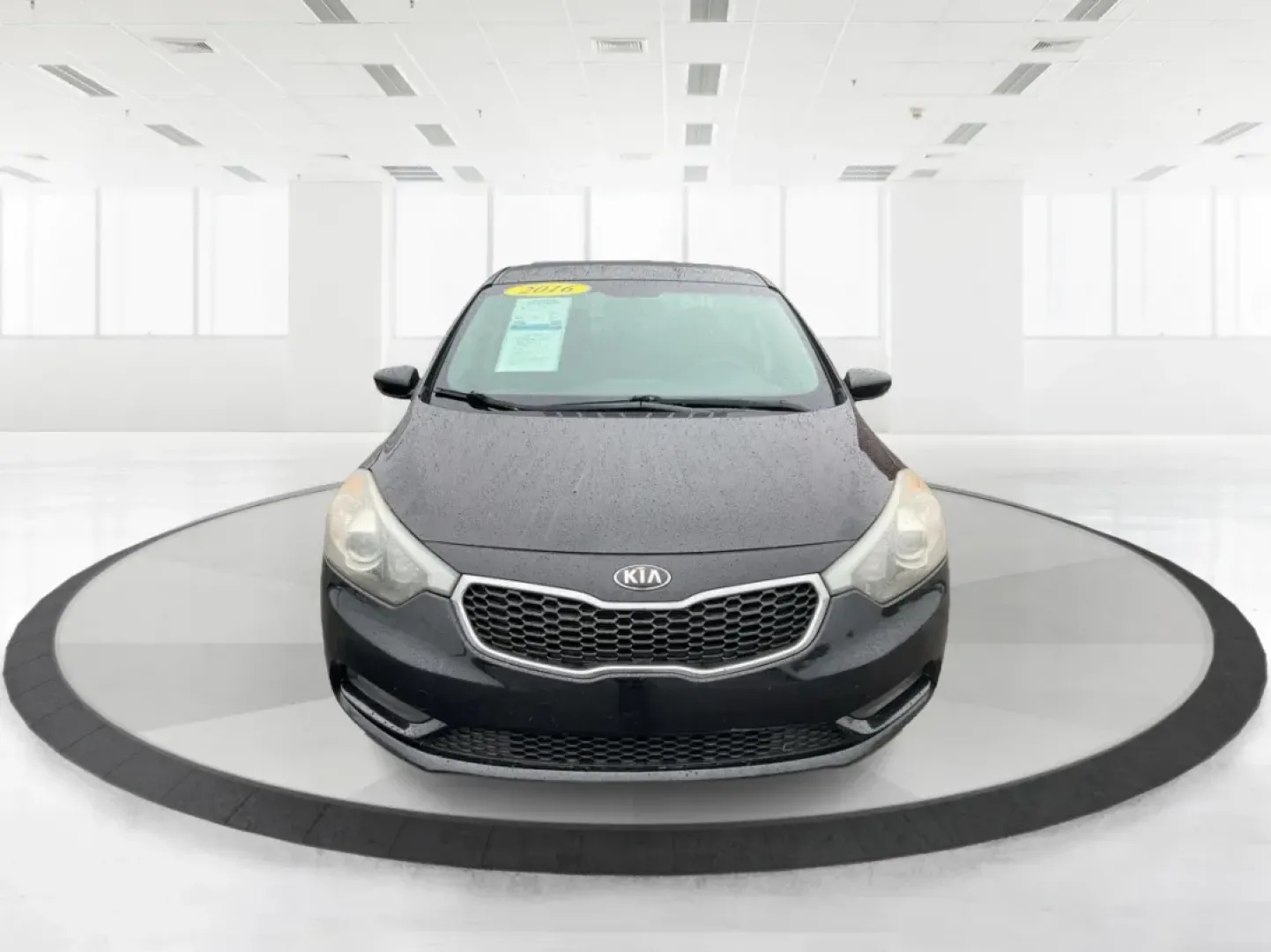 2016 Kia Forte LX (KNAFK4A68G5) with an 1.8L I-4 DOHC engine, located at 1184 Kauffman Ave, Fairborn, OH, 45324, (937) 908-9800, 39.807072, -84.030914 - 2016 Kia Forte LX - Photo#7