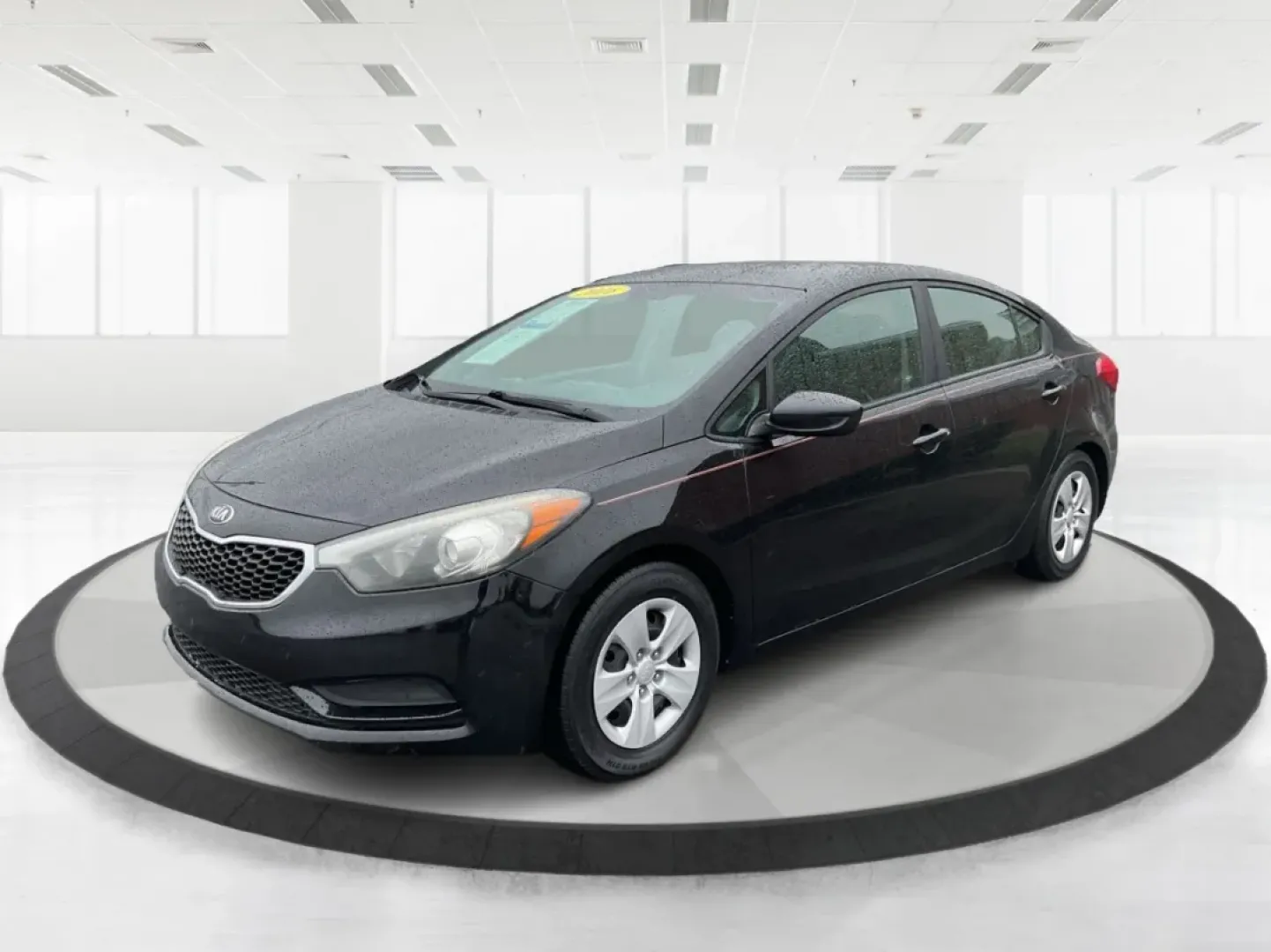 2016 Kia Forte LX (KNAFK4A68G5) with an 1.8L I-4 DOHC engine, located at 1184 Kauffman Ave, Fairborn, OH, 45324, (937) 908-9800, 39.807072, -84.030914 - 2016 Kia Forte LX - Photo#8