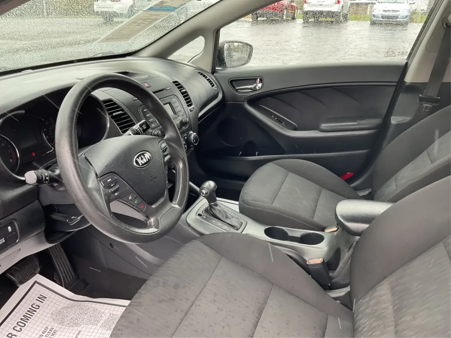 2016 Kia Forte LX (KNAFK4A68G5) with an 1.8L I-4 DOHC engine, located at 1184 Kauffman Ave, Fairborn, OH, 45324, (937) 908-9800, 39.807072, -84.030914 - 2016 Kia Forte LX - Photo#9