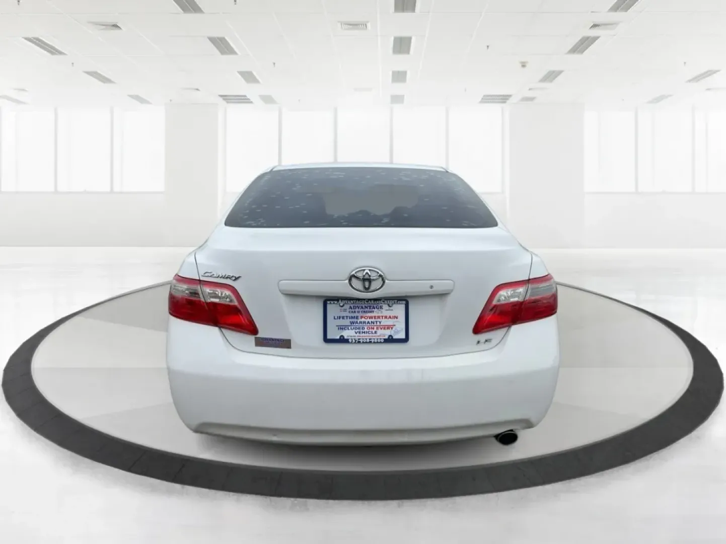 2008 Toyota Camry LE | SE | XLE (4T4BE46K18R) with an 2.4L I-4 DOHC engine, located at 401 Woodman Dr, Riverside, OH, 45431, (937) 908-9800, 39.760899, -84.123421 - 2008 Toyota Camry LE | SE | XLE - Photo#3