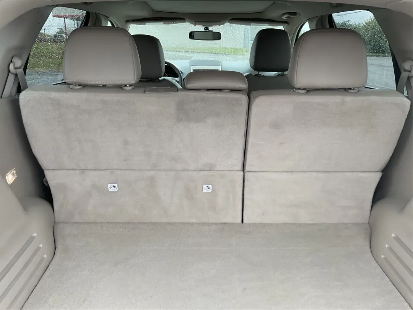 2014 Lincoln MKX Base (2LMDJ8JK4EB) with an Other engine, located at 1230 East Main St, Xenia, OH, 45385, (937) 908-9800, 39.688026, -83.910172 - 2014 Lincoln MKX Base - Photo#12