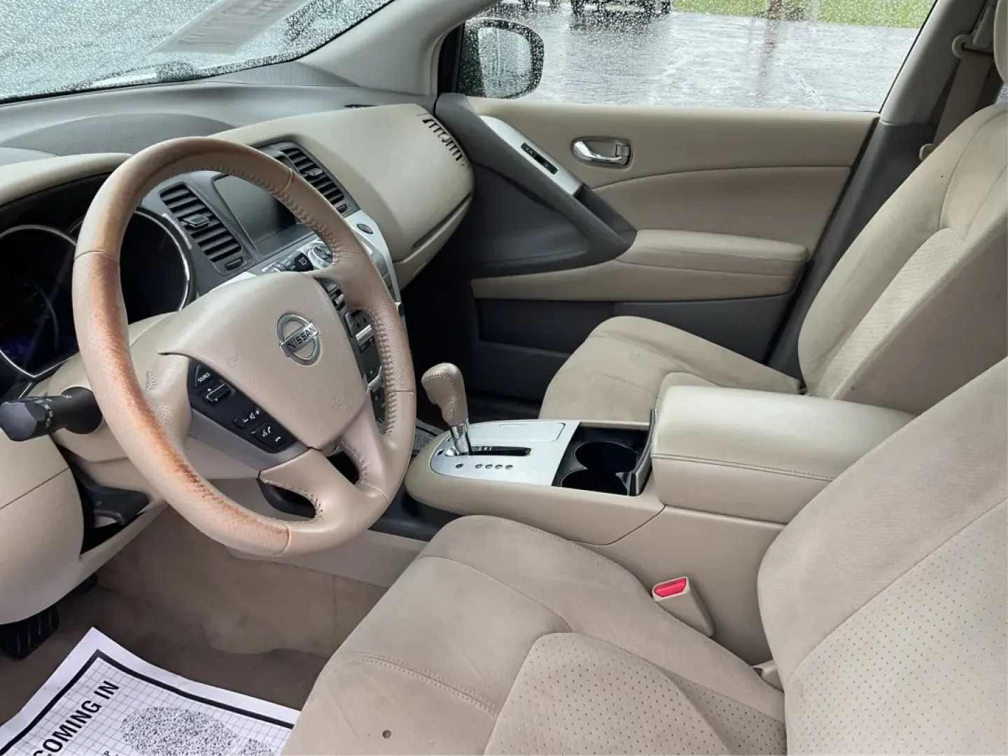 2014 Nissan Murano SV (JN8AZ1MW9EW) with an 3.5L V-6 DOHC engine, located at 401 Woodman Dr, Riverside, OH, 45431, (937) 908-9800, 39.760899, -84.123421 - **Discover the Perfect Blend of Style and Functionality with the 2014 Nissan Murano SV Your Ideal SUV for Riverside Adventures!**<br /> <br /> Are you searching for a versatile vehicle that can keep up with your busy lifestyle? Look no further! The 2014 Nissan Murano SV, available at Advantage Car - Photo#9