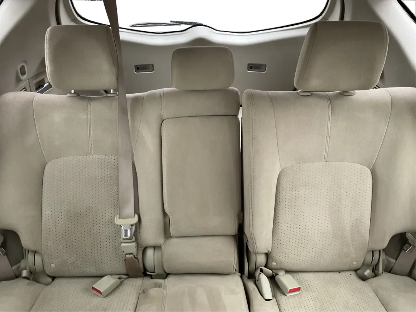 2014 Nissan Murano SV (JN8AZ1MW9EW) with an 3.5L V-6 DOHC engine, located at 401 Woodman Dr, Riverside, OH, 45431, (937) 908-9800, 39.760899, -84.123421 - **Discover the Perfect Blend of Style and Functionality with the 2014 Nissan Murano SV Your Ideal SUV for Riverside Adventures!**<br /> <br /> Are you searching for a versatile vehicle that can keep up with your busy lifestyle? Look no further! The 2014 Nissan Murano SV, available at Advantage Car - Photo#14