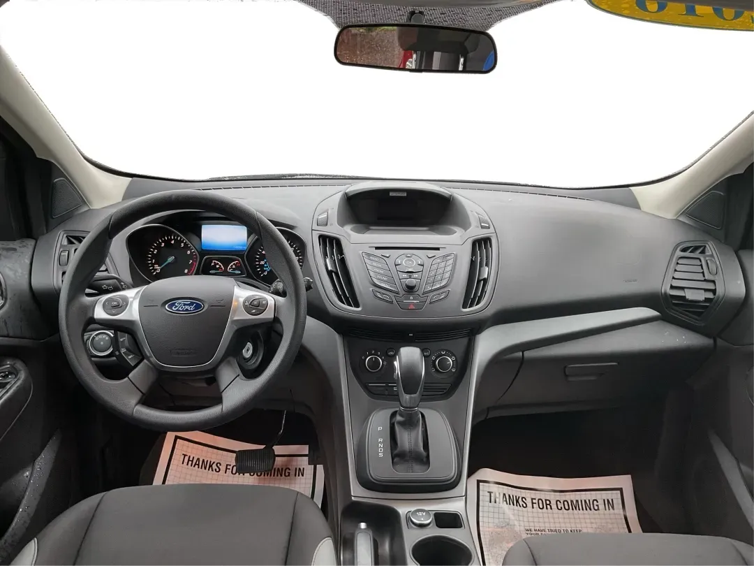 2016 Ford Escape S (1FMCU0F7XGU) with an Duratec 2.5L I-4 DOHC engine, located at 880 E. National Road, Vandalia, OH, 45377, (937) 908-9800, 39.891918, -84.183594 - **Discover Your Next Adventure with the 2016 Ford Escape at Advantage Car and Credit - Vandalia!**<br /> <br /> Are you seeking a vehicle that effortlessly balances comfort, versatility, and style for your daily commute or weekend getaways? Look no further than this stunning 2016 Ford Escape, availa - Photo#20