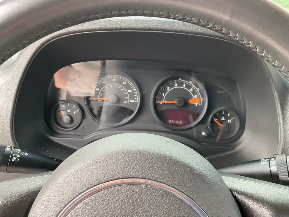 2014 Jeep Patriot Latitude (1C4NJPFA4ED) with an 2.0L L4 DOHC 16V engine, Automatic transmission, located at 880 E. National Road, Vandalia, OH, 45377, (937) 908-9800, 39.891918, -84.183594 - **Adventure Awaits with This 2014 Jeep Patriot Latitude at Advantage Car and Credit - Moraine!**<br /> <br /> Are you ready to embark on new adventures, whether it's a weekend getaway, a family road trip, or daily commutes? This 2014 Jeep Patriot Latitude is your perfect companion for all these scen - Photo#15