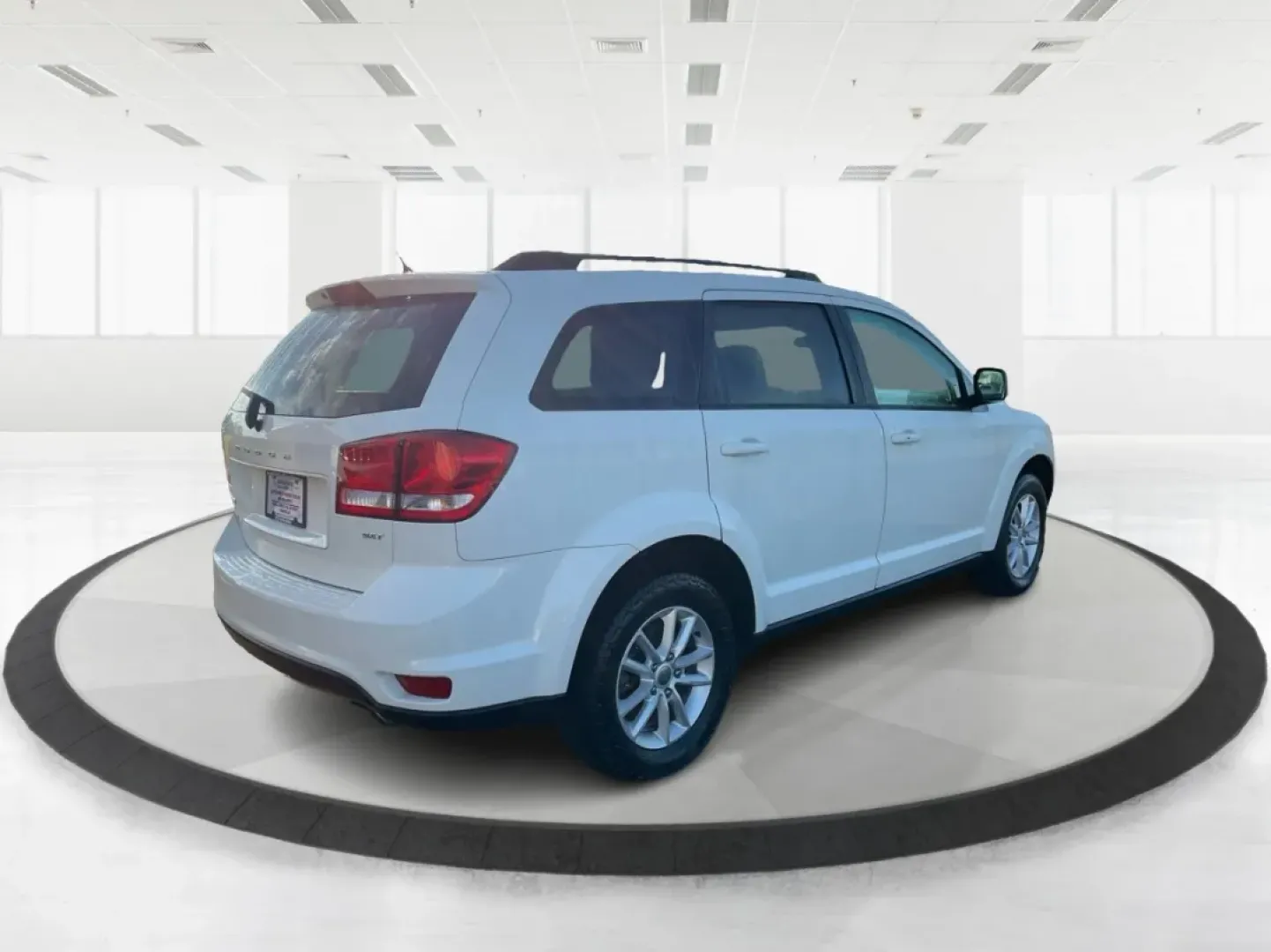 2014 Dodge Journey SXT (3C4PDCBG0ET) with an 3.6L V6 DOHC 24V engine, 6-Speed Automatic transmission, located at 8750 N County Rd 25A, Piqua, OH, 45356, (937) 908-9800, 40.164391, -84.232513 - Are you looking for the perfect blend of comfort, versatility, and reliability for your family adventures? Look no further than the 2014 Dodge Journey SXT, available now at Advantage Car and Credit in Troy, OH. This well-equipped SUV is ideal for growing families, weekend road trips, or anyone who n - Photo#2