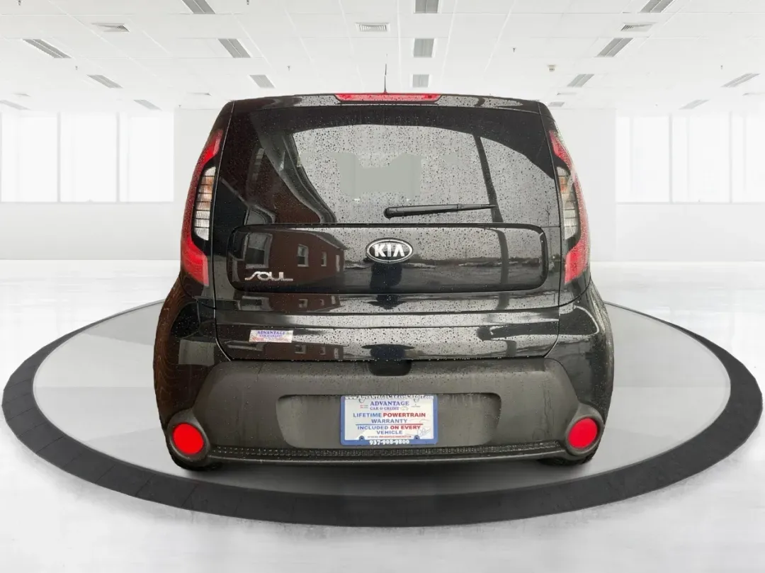 2016 Kia Soul Base (KNDJN2A25G7) with an Other engine, located at 401 Woodman Dr, Riverside, OH, 45431, (937) 908-9800, 39.760899, -84.123421 - **Unleash Your Adventures with the 2016 Kia Soul at Advantage Car and Credit - Riverside!**<br /> <br /> Are you ready to elevate your daily commutes and weekend getaways? The 2016 Kia Soul is the perfect vehicle for those seeking a blend of style, comfort, and practicality. With its spacious interi - Photo#3