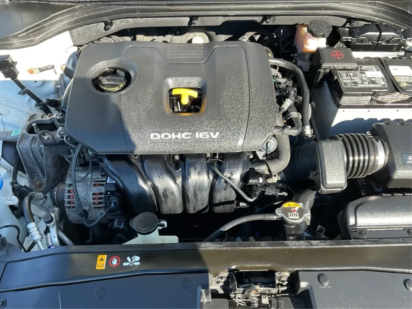 2018 Hyundai Elantra SEL (5NPD84LF6JH) with an Nu 2L I-4 DOHC engine, located at 8750 N County Rd 25A, Piqua, OH, 45356, (937) 908-9800, 40.164391, -84.232513 - **Elevate Your Daily Drive with the 2018 Hyundai Elantra SEL Perfect for Commuters and Families Alike!**<br /> <br /> Are you searching for a reliable and stylish vehicle that fits into your busy lifestyle? At Advantage Car and Credit - Piqua, we understand that finding the right car can be challen - Photo#11