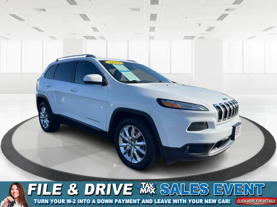 2014 Jeep Cherokee Limited (1C4PJLDB2EW) with an Other engine, located at 1230 East Main St, Xenia, OH, 45385, (937) 908-9800, 39.688026, -83.910172 - **Unleash Your Adventurous Spirit with the 2014 Jeep Cherokee Limited!**<br /> <br /> Are you ready to enhance your lifestyle with a vehicle that perfectly balances comfort, capability, and style? Look no further than the 2014 Jeep Cherokee Limited, available now at Advantage Car and Credit in Xenia - Photo#0